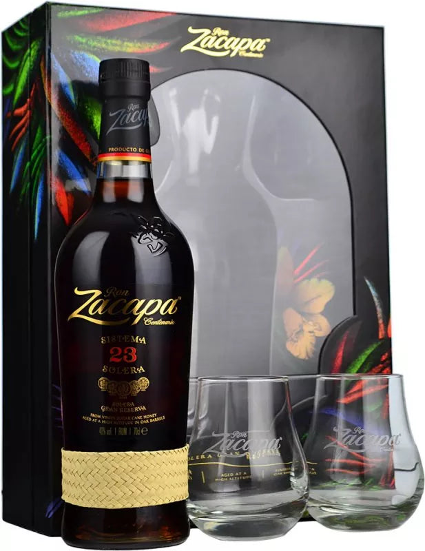 Rum Zacapa ze szklankami