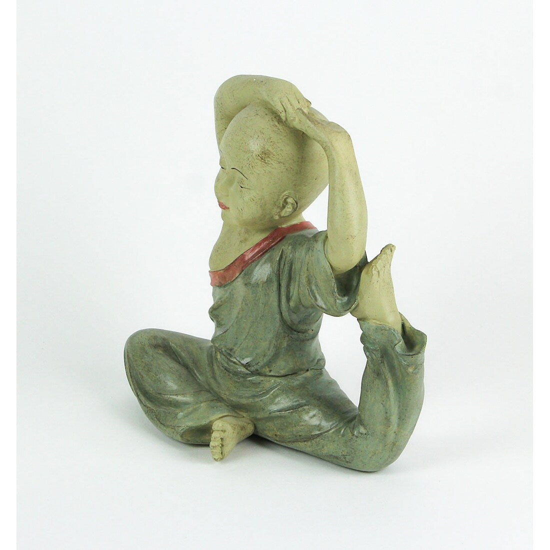 Figurka Budda yoga green