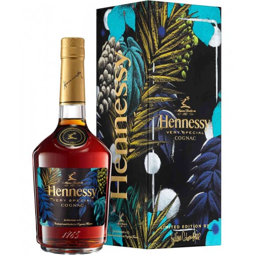 Hennessy VS Cognac Holiday Edition